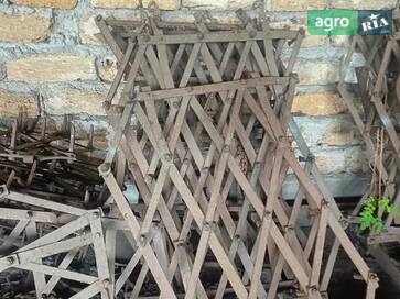 Саморобна    - фото