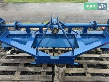 Саморобна    - фото