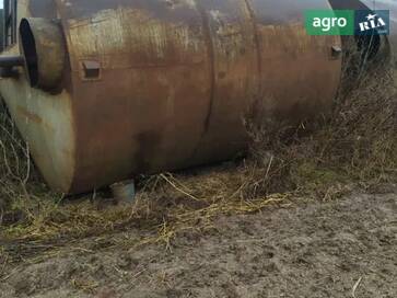 Саморобна    - фото