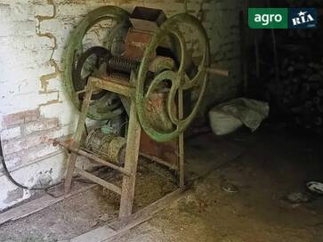 Саморобний    - фото