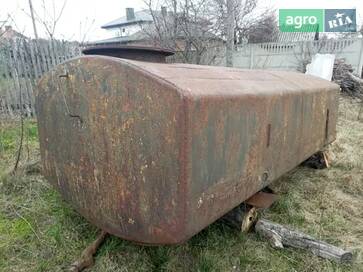 Саморобна    - фото