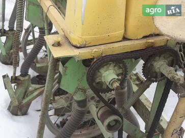 Саморобна    - фото