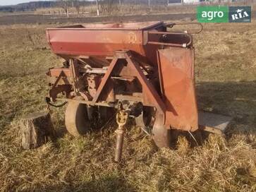 Саморобна    - фото