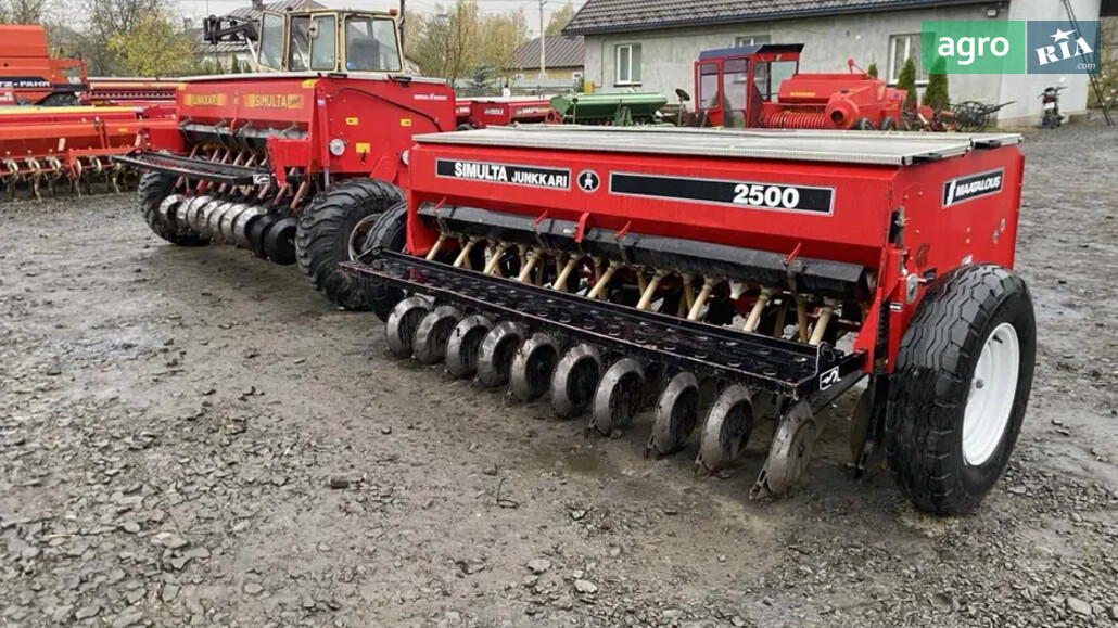Сеялка Simulta Junkkari 2500 2000 - фото 1