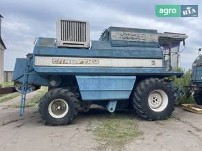 Комбайн Славутич КЗС 9-1 2005