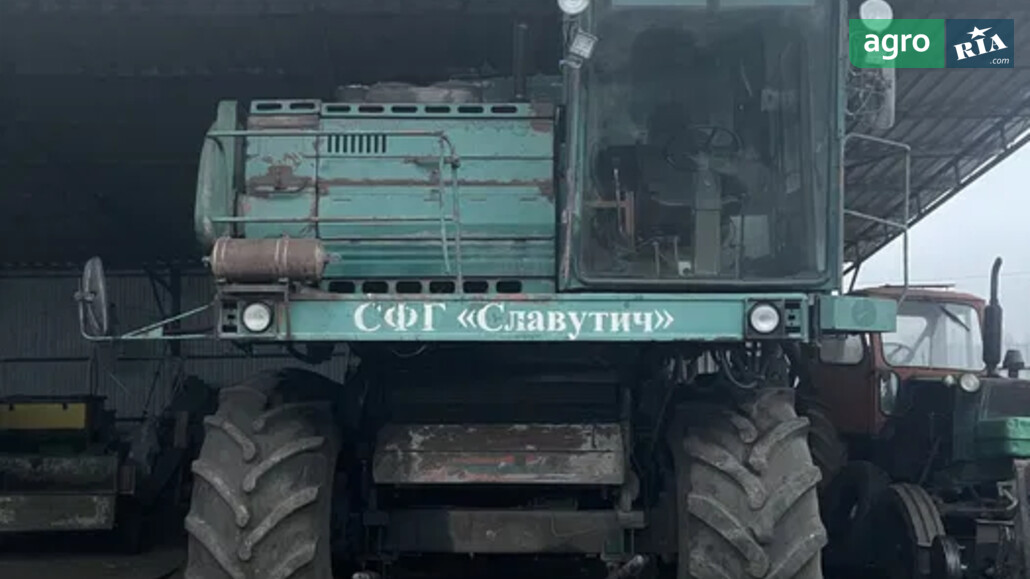 Комбайн Славутич КЗС 9-1 1993 - фото 1