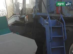 Комбайн Славутич КЗС 9-1 2006