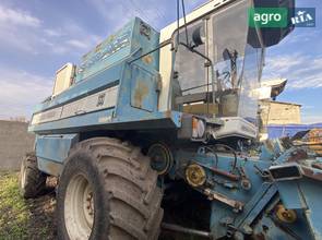 Комбайн Славутич КЗС 9 2000