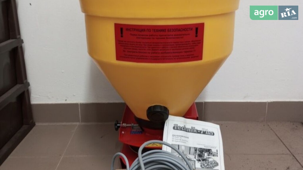 Розкидач Technik-Plus TP Professional 2008 - фото 1