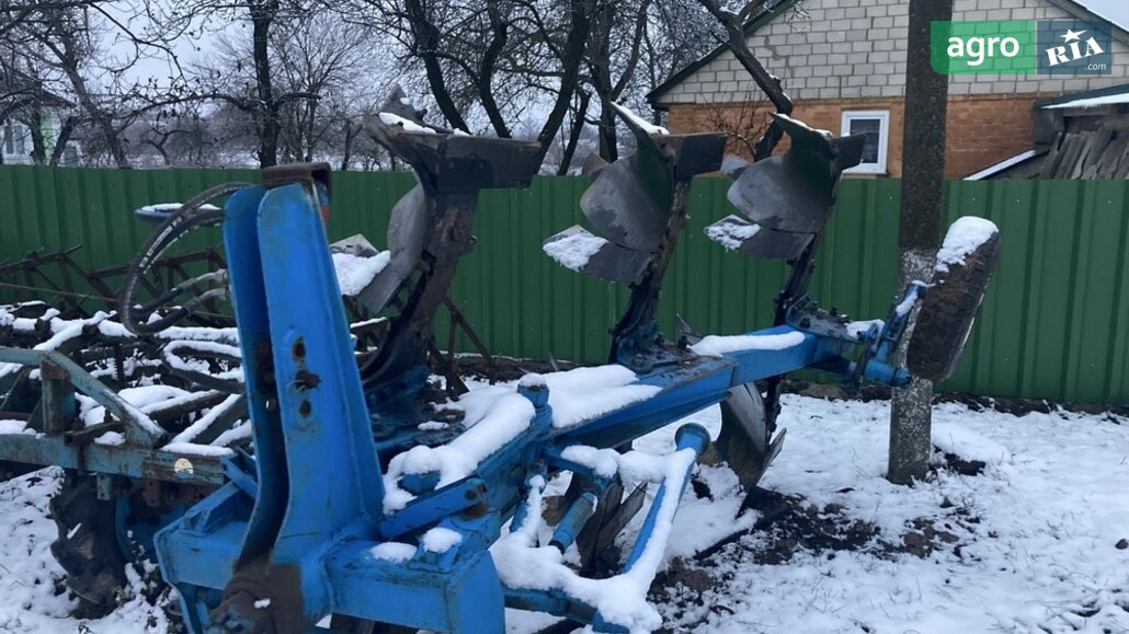 Плуг Уманьфермаш ПОН-3 2010 - фото 1