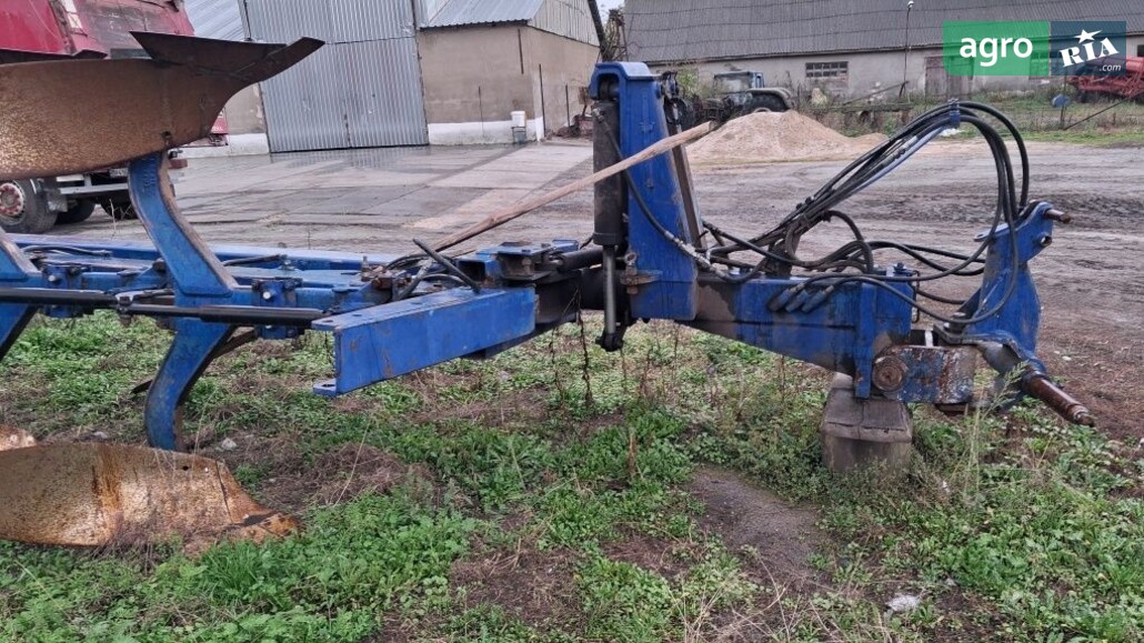 Плуг Уманьферммаш ПОН 2000 - фото 1