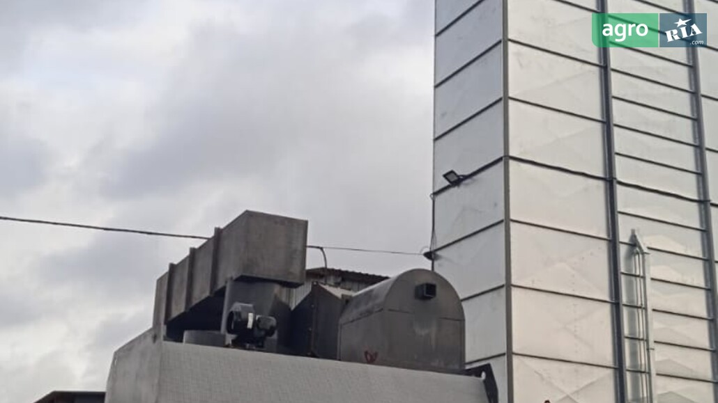 Зерносушарка Уманьсельмаш БЗСТ-1.0  - фото 1