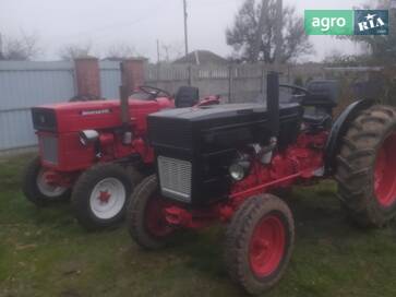 Universal 445 V 1984 - фото