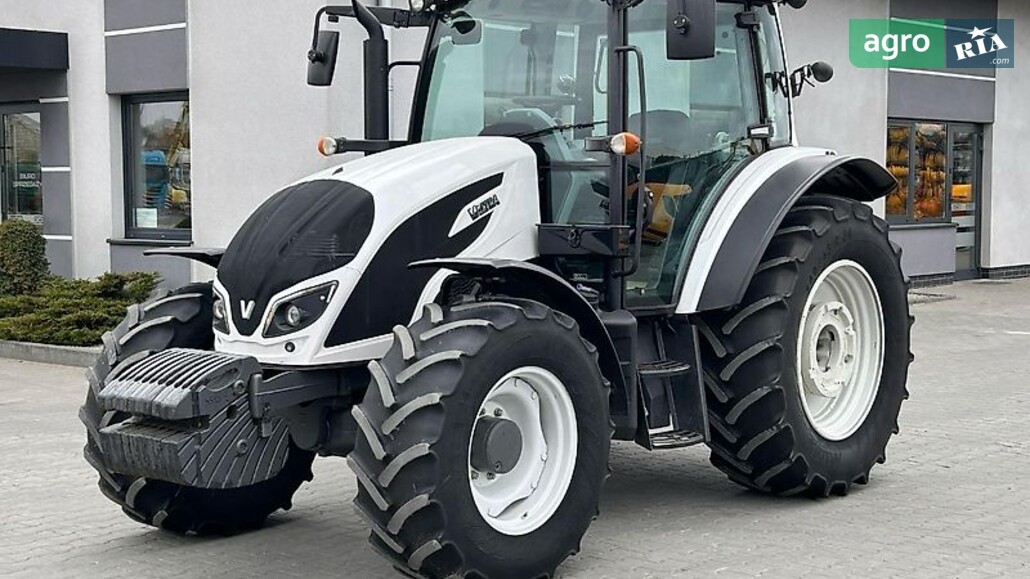 Трактор Valtra A134 2017 - фото 1