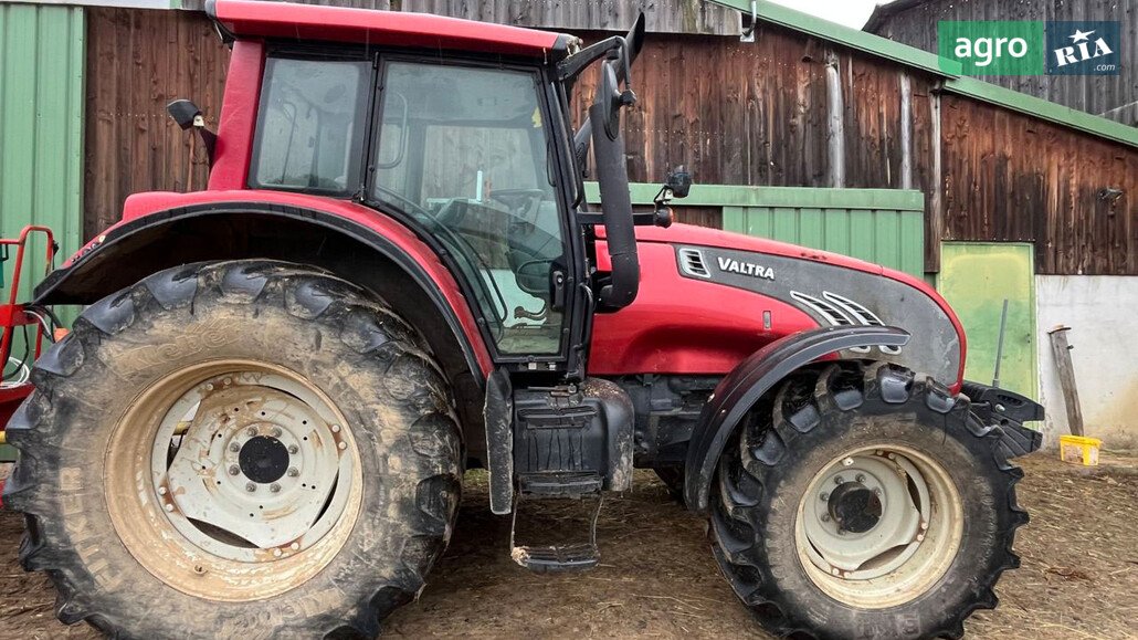 Трактор Valtra T132 2010 - фото 1