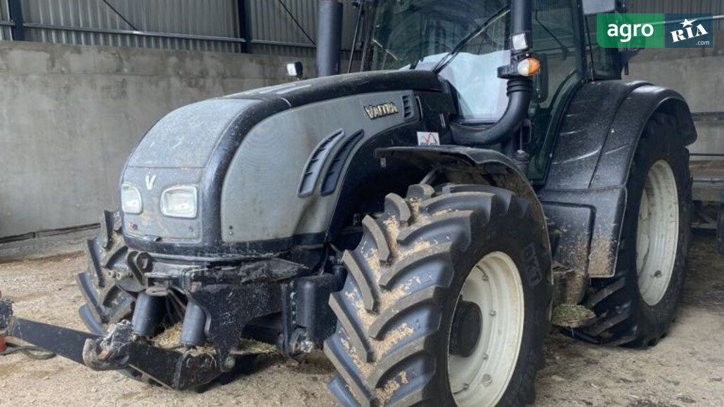 Трактор Valtra T202 2011 - фото 1