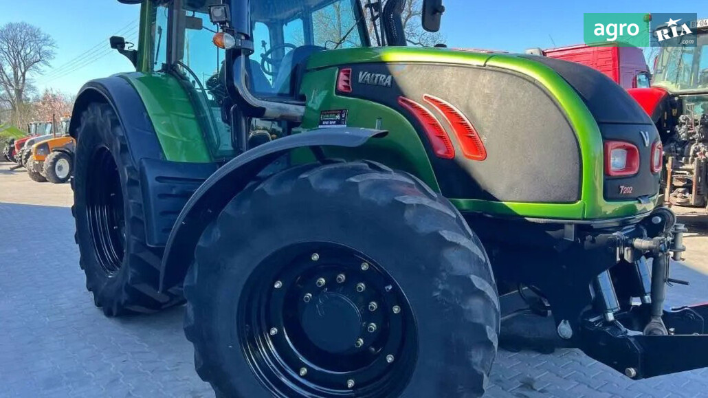 Трактор Valtra T202 2011 - фото 1