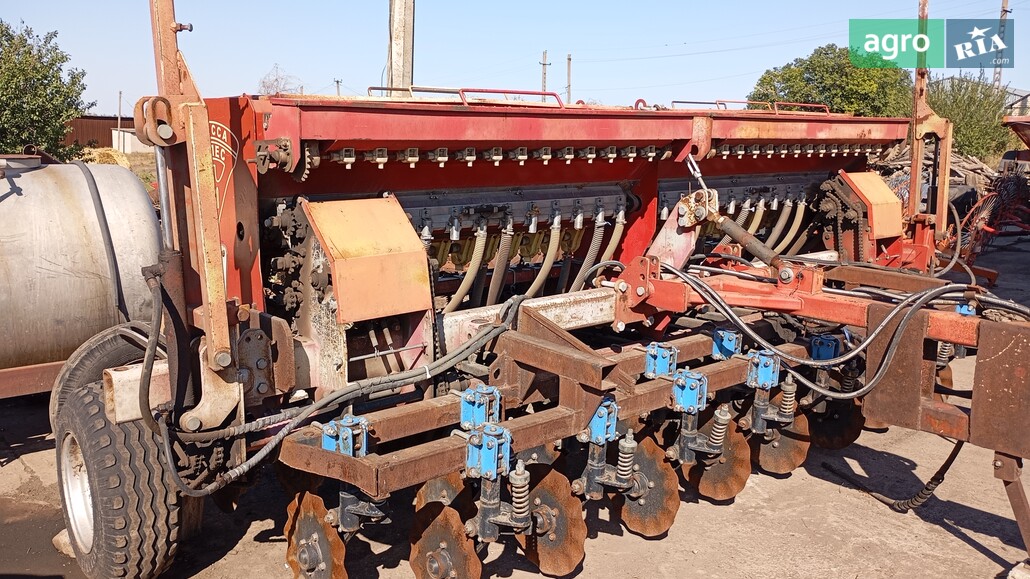 Сеялка Велес-Агро Ника-4 2012 - фото 1