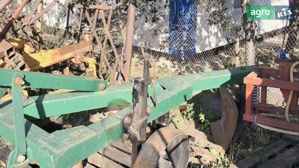 Плуг Велес-Агро ПЛН 3-35 2019 - фото 1