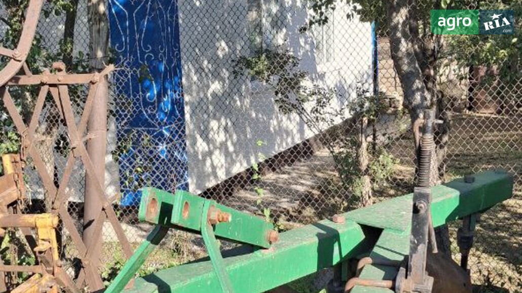 Плуг Велес-Агро ПЛН 3-35 2019 - фото 1