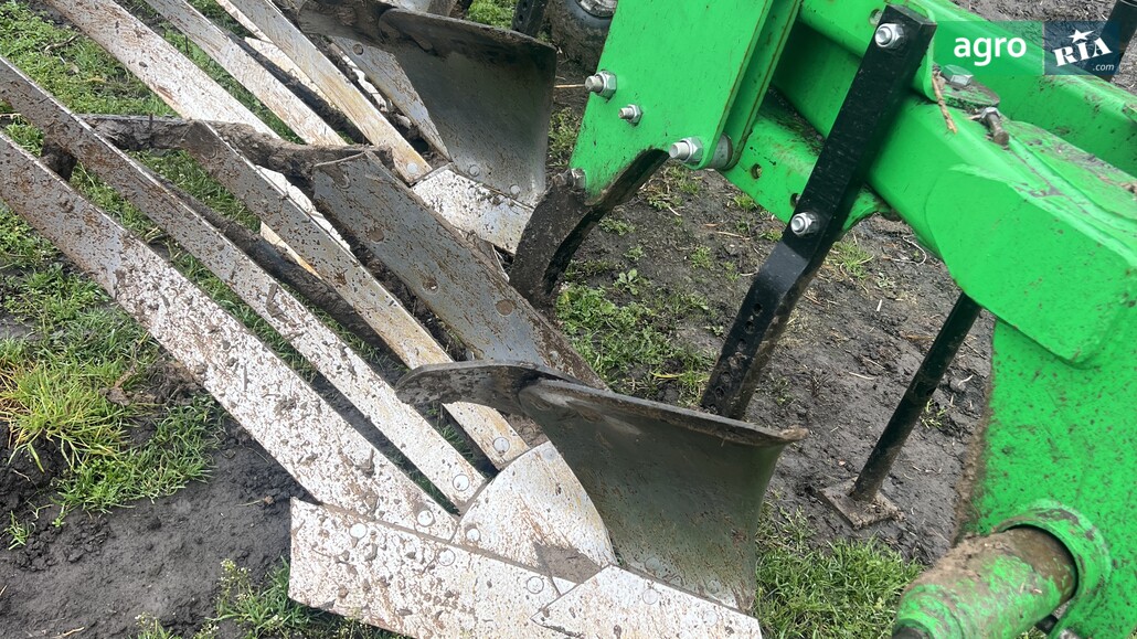 Плуг Велес-Агро ПНВБ-3-40+1  - фото 1