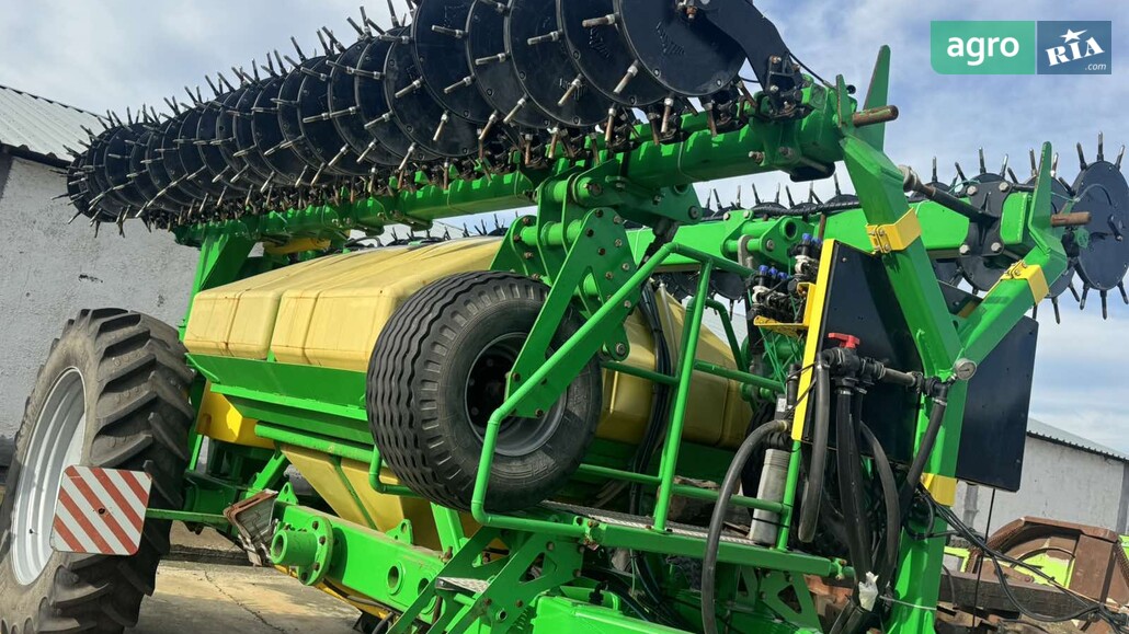 Машина для внесення добрив Велес-Агро Vulkan 12 2022 - фото 1
