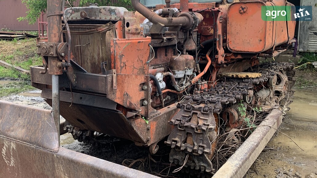 Трактор ВгТЗ ДТ-75 1990 - фото 1