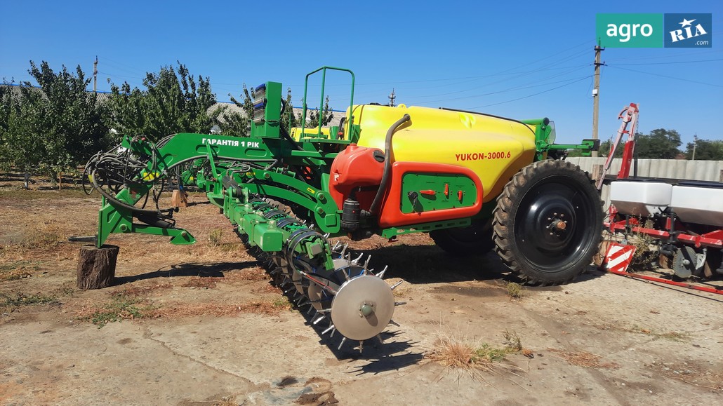 Машина для внесения удобрений ВК Технополь Yukon 30006 2021 - фото 1