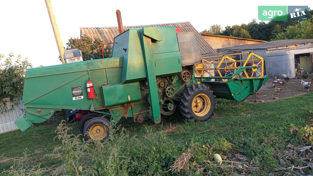 Комбайн Volvo BM 830 1975 - фото 1
