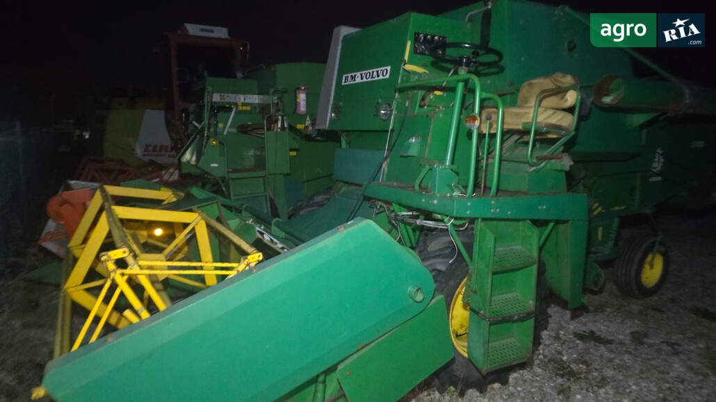 Комбайн Volvo BM 830 1980 - фото 1