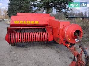 Прес-підбірник Welger AP 42 