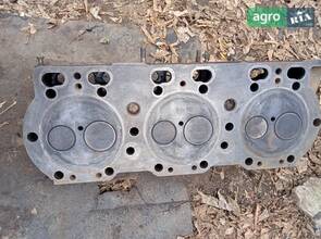 головка блоку циліндрів двигуна ЯМЗ-236