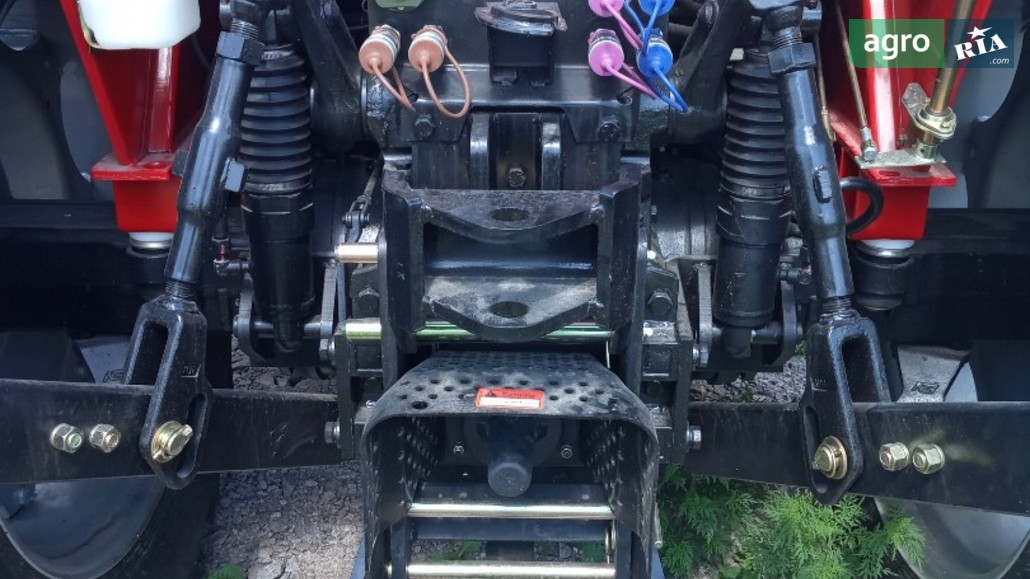 Трактор YTO LX 2021 - фото 1