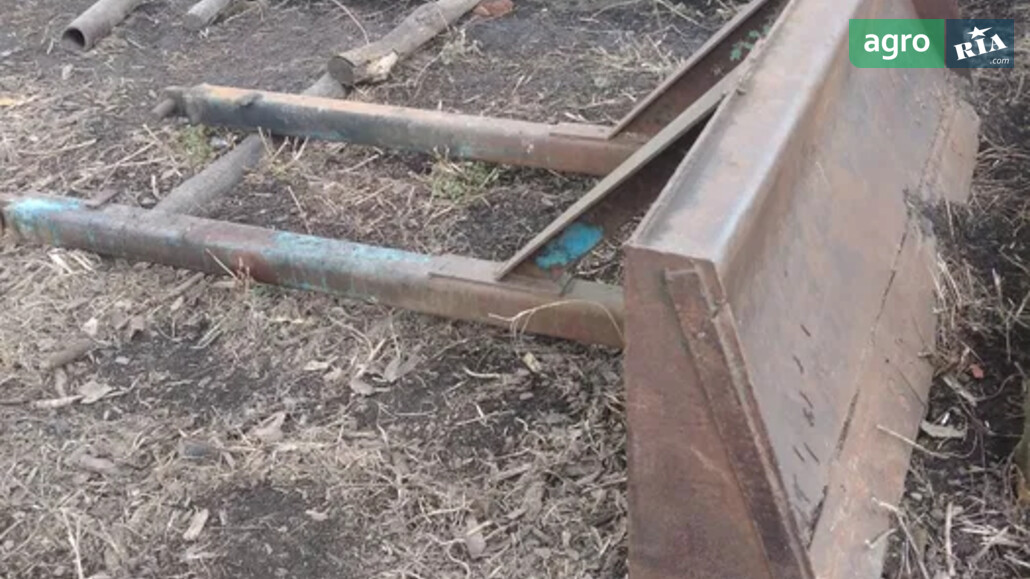 Відвал ЮМЗ 6 1989 - фото 1