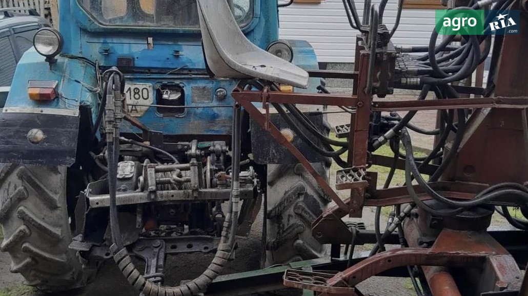 Трактор ЮМЗ 6 1987 - фото 1