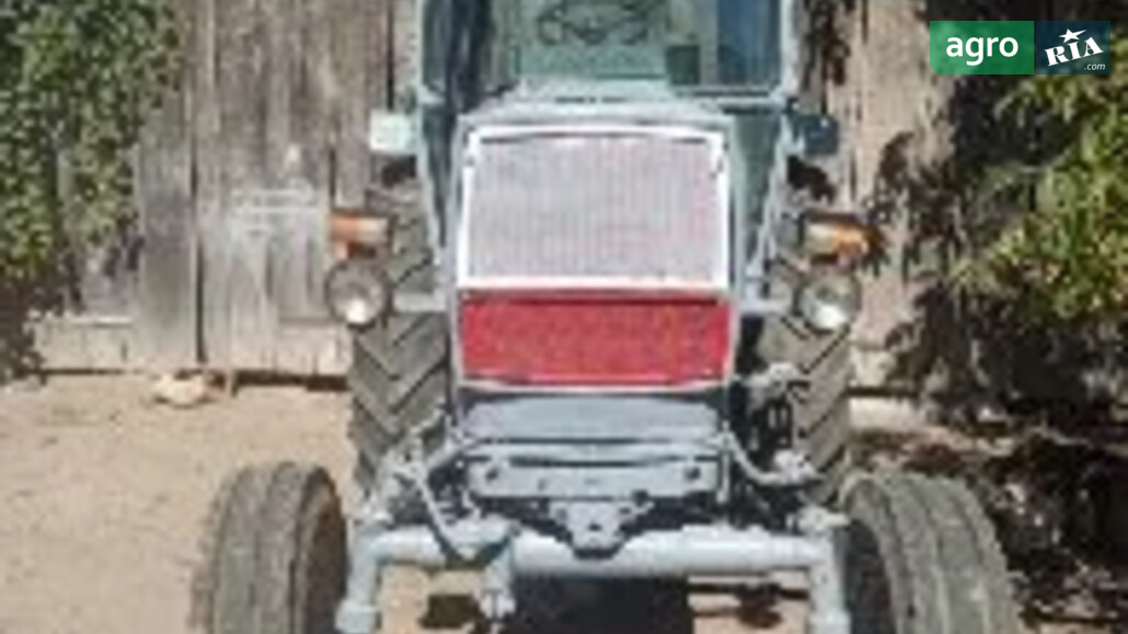 Трактор ЮМЗ 6 1993 - фото 1