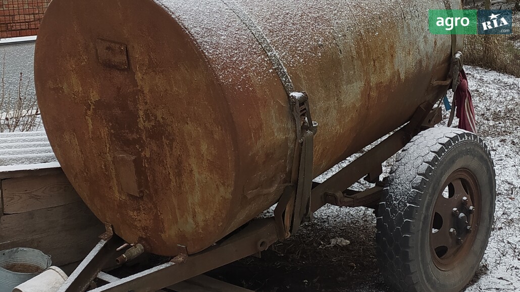 Бочка ЮМЗ 6 1995 - фото 1