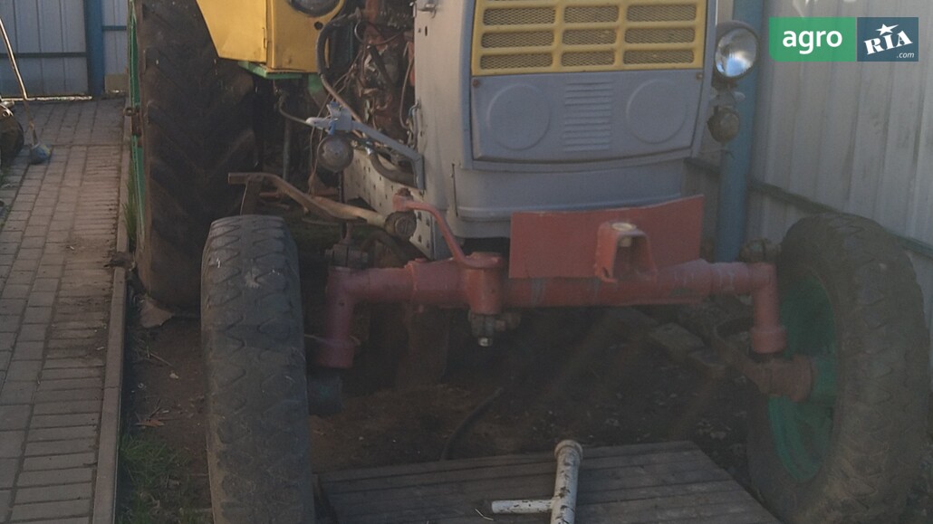 Трактор ЮМЗ 6 1989 - фото 1