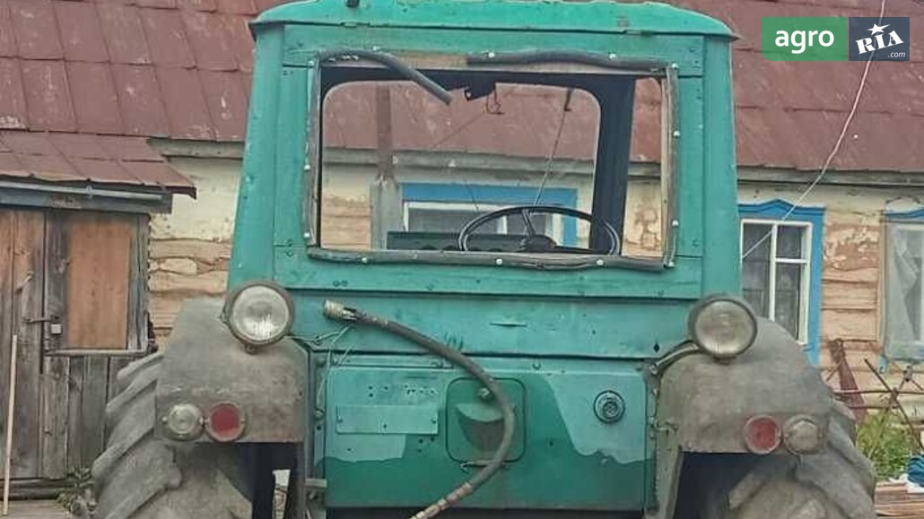 Трактор ЮМЗ 6 1985 - фото 1