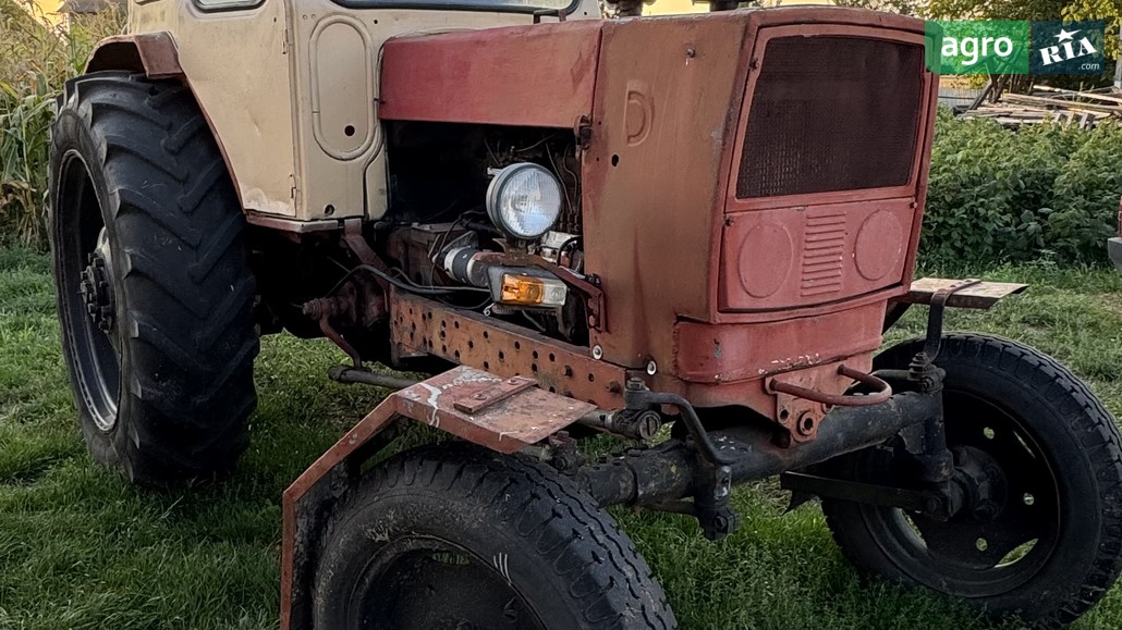 Трактор ЮМЗ 6 1992 - фото 1