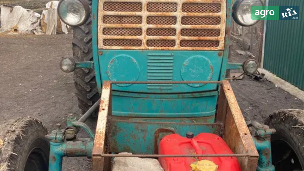 Трактор ЮМЗ 6 1990 - фото 1