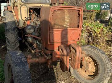 ЮМЗ 6  - фото