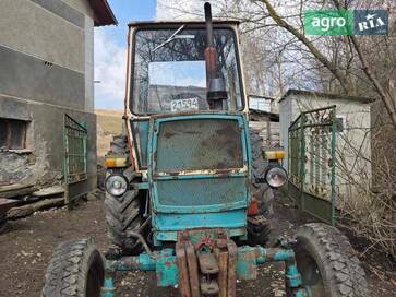 ЮМЗ 6  - фото
