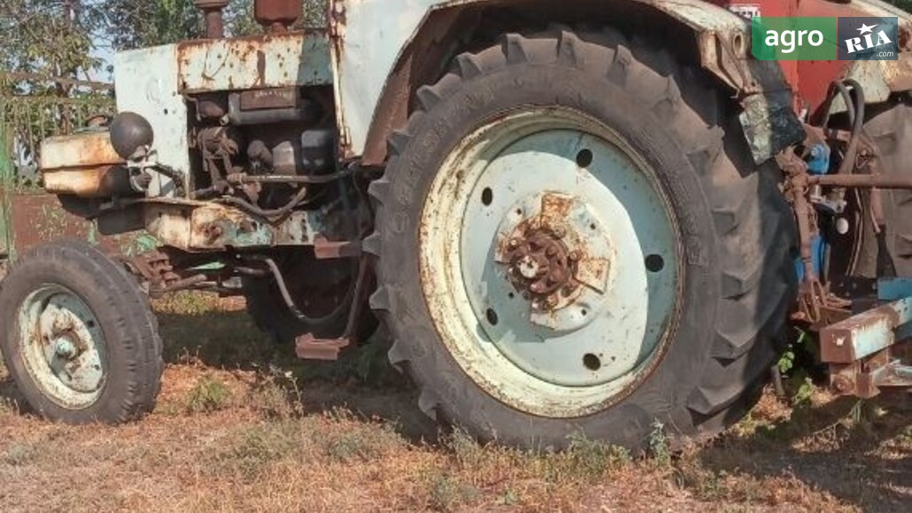 Трактор ЮМЗ 6 1983 - фото 1
