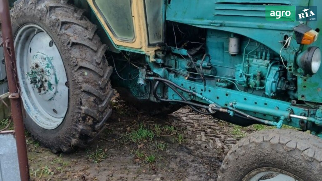 Трактор ЮМЗ 6 1986 - фото 1