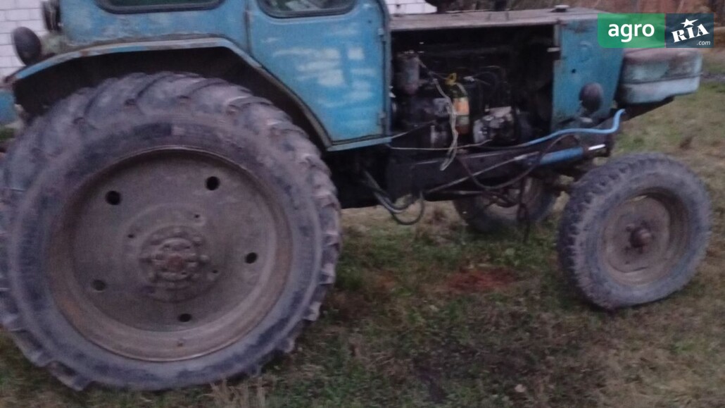 Трактор ЮМЗ 6 1986 - фото 1