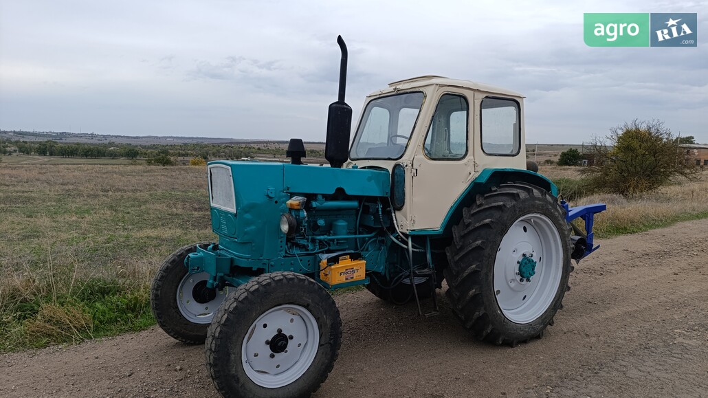 Трактор ЮМЗ 6 1986 - фото 1