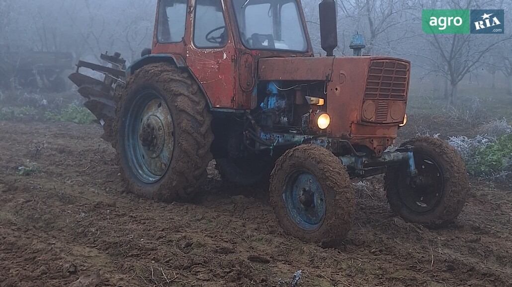 Трактор ЮМЗ 6 1984 - фото 1