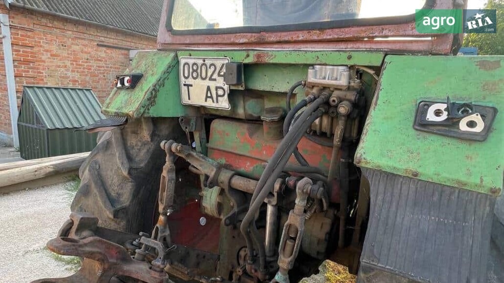 Трактор ЮМЗ 6 1988 - фото 1