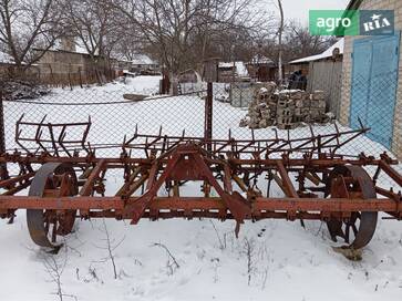 ЮМЗ 6  - фото